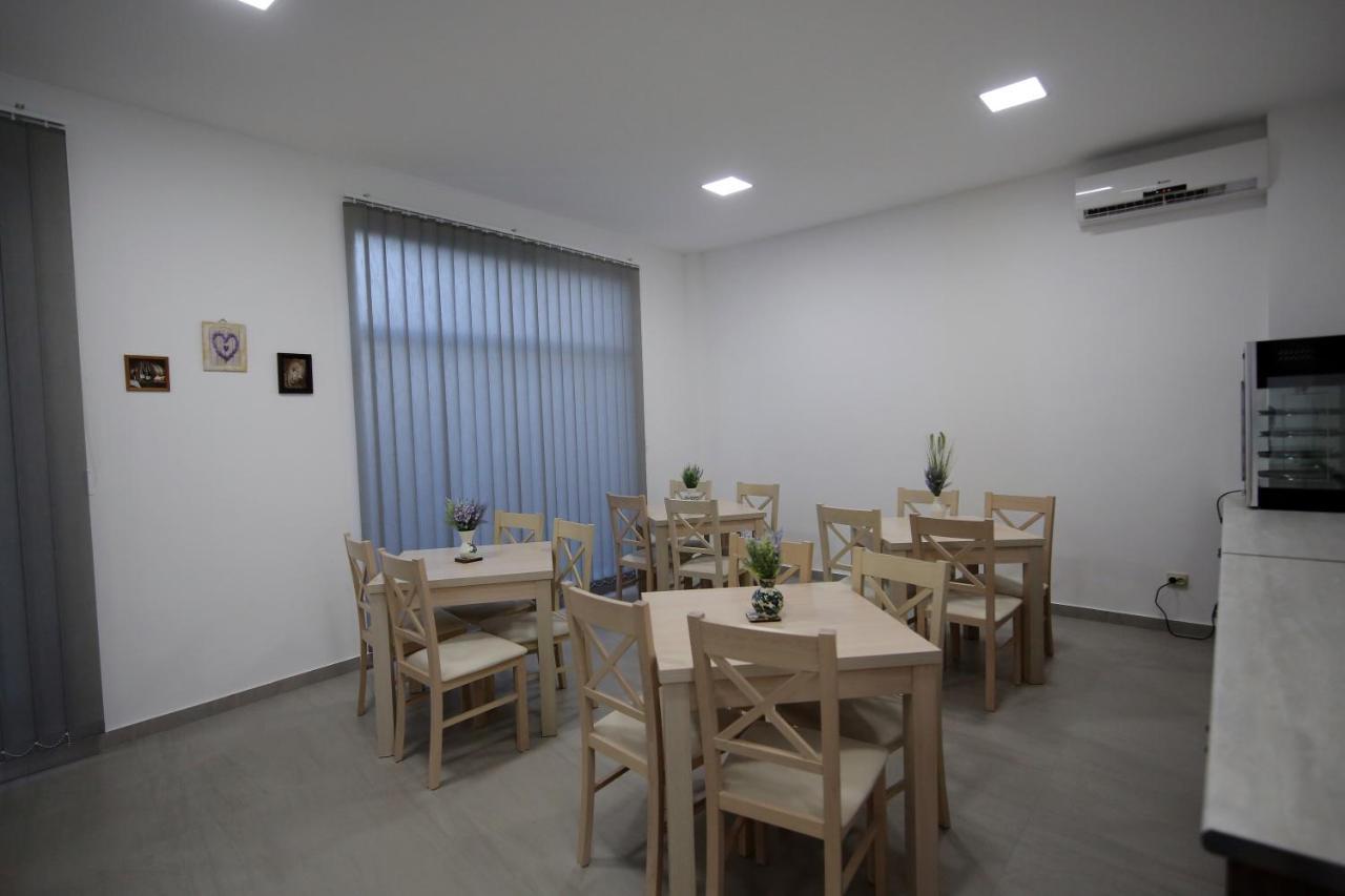 זוגדידי Guest House Prague מראה חיצוני תמונה